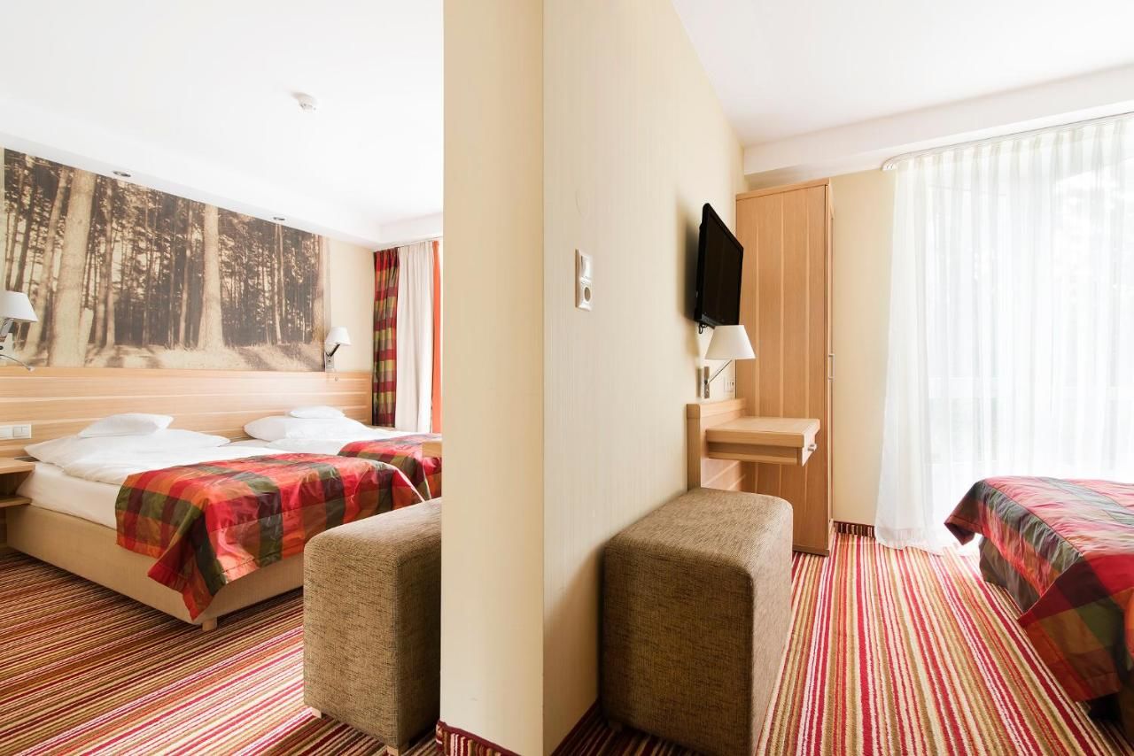 Отель Hotel Warszawa Spa & Resort Августов-13